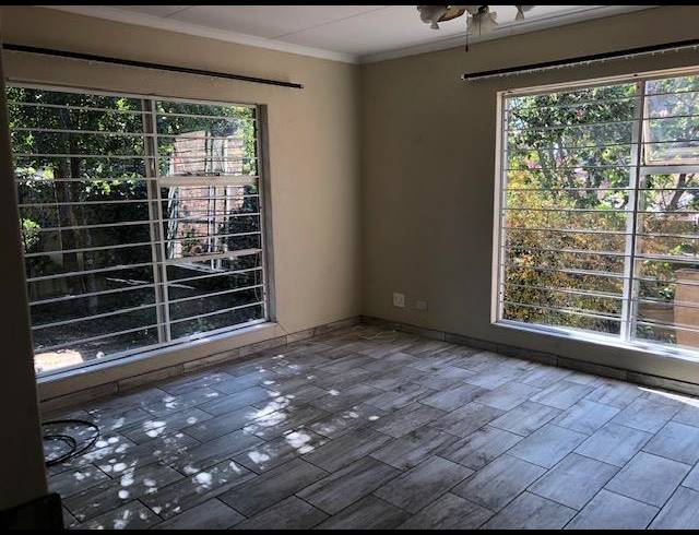 4 BEDROOM PROPERTY TO RENT IN SUNDOWNER